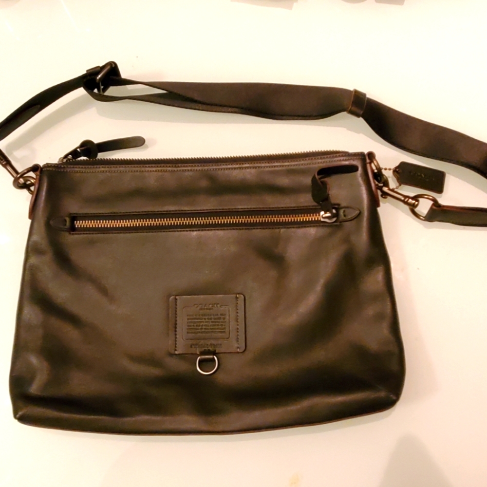 Unisex Coach Leather Crossbody / Shoulder Messenger Bag